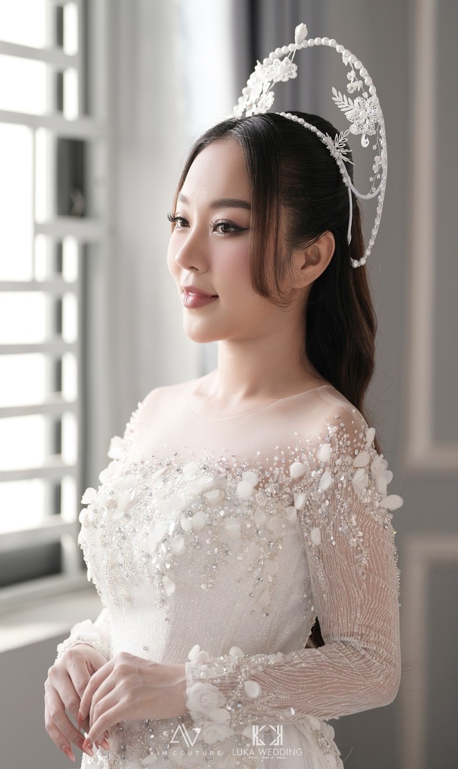 Đám cưới TiTi (HKT) tại Cần Thơ: Chú rể điển trai đón dâu bằng Rolls-Royce, dàn sính lễ bạc tỷ gây choáng - ảnh 5