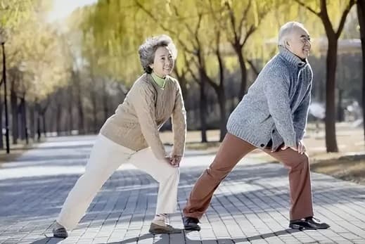 Ai sống lâu hơn: Người nghỉ ngơi lâu dài hay người tập thể dục hàng ngày? Đã khảo sát gần 40 nghìn người cao tuổi và đưa ra câu trả lời bất ngờ! - ảnh 2