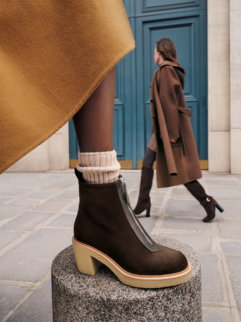 Hermès trình làng BST giày mùa Thu Đông 2024 cho những cô nàng phố thị sành điệu - ảnh 2