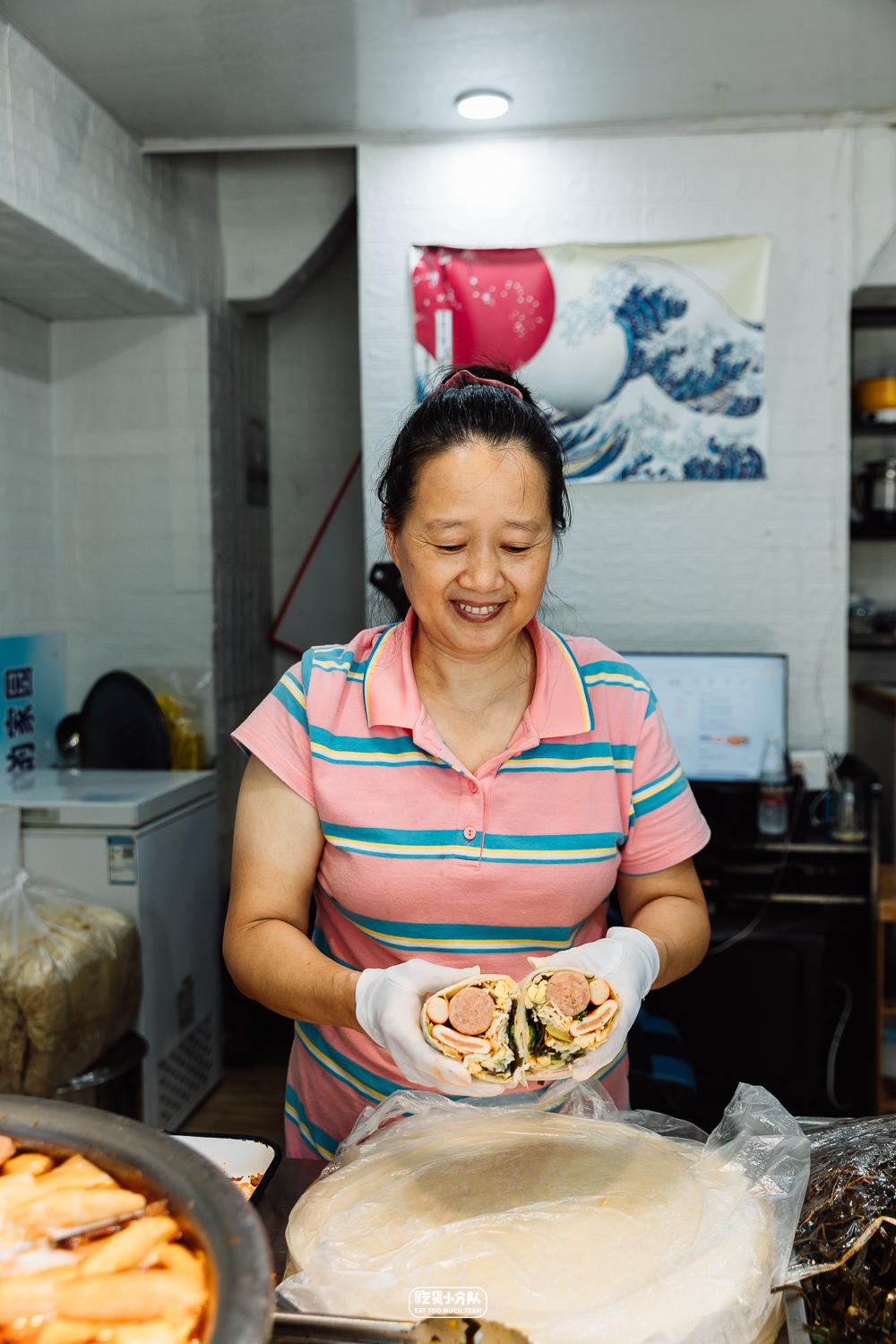 Khám phá ẩm thực vỉa hè của các bà dì Thượng Hải: Những quầy hàng gắn liền với tuổi thơ bao thế hệ - ảnh 26