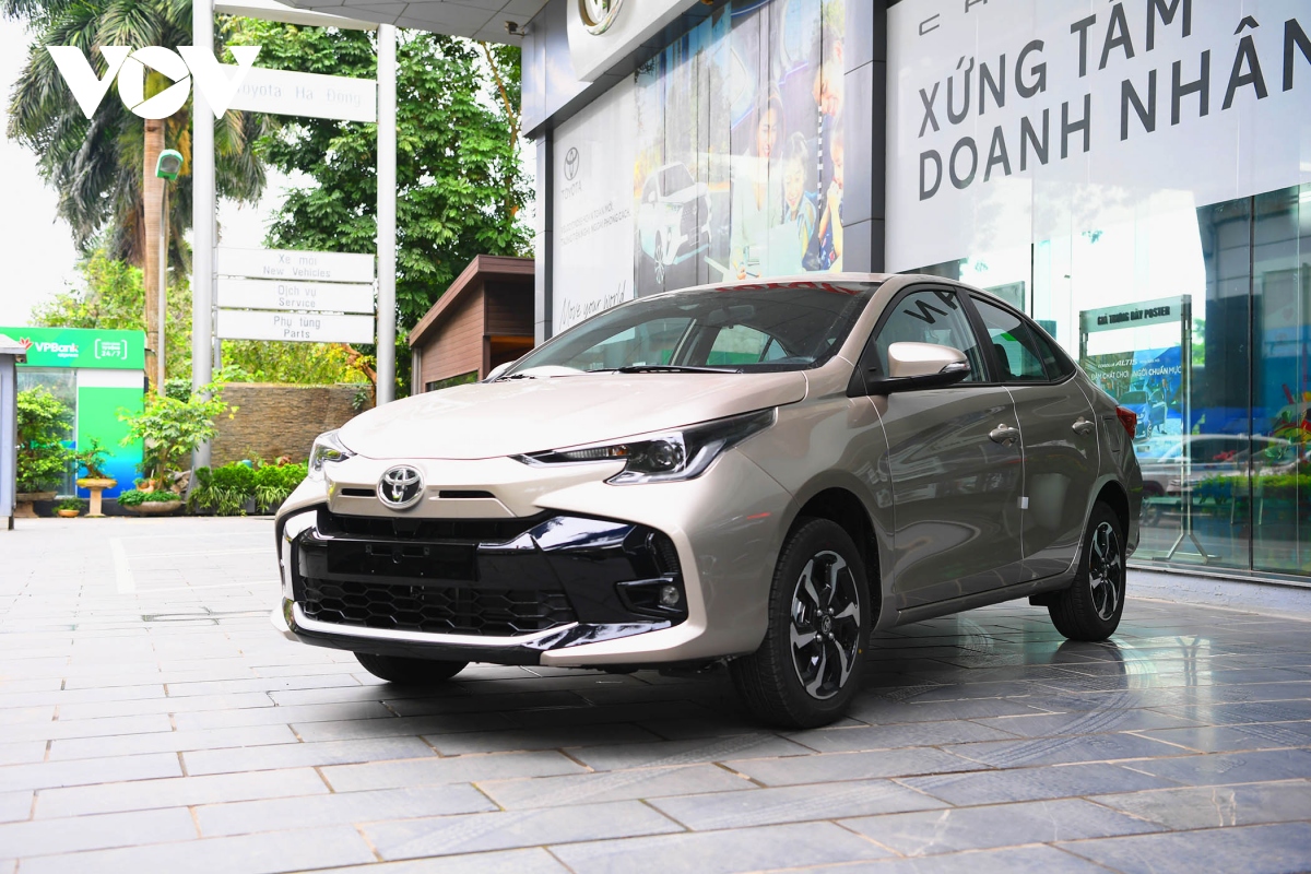 Toyota Vios giảm sốc chỉ còn hơn 400 triệu đồng, rẻ như xe hạng A - ảnh 1