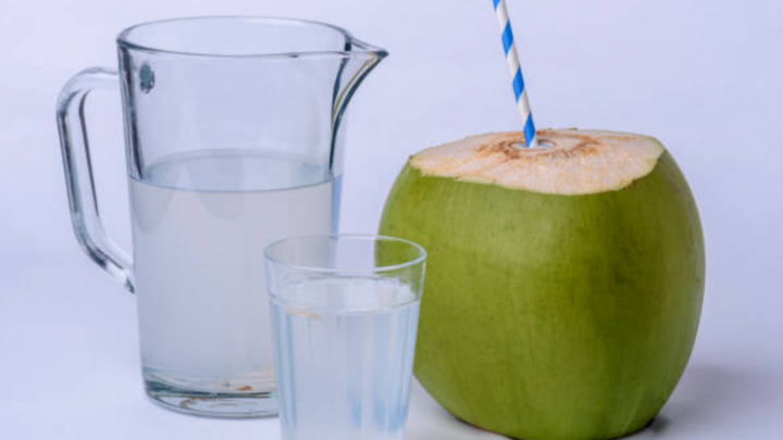Một ngày nên uống bao nhiêu nước dừa? - ảnh 1