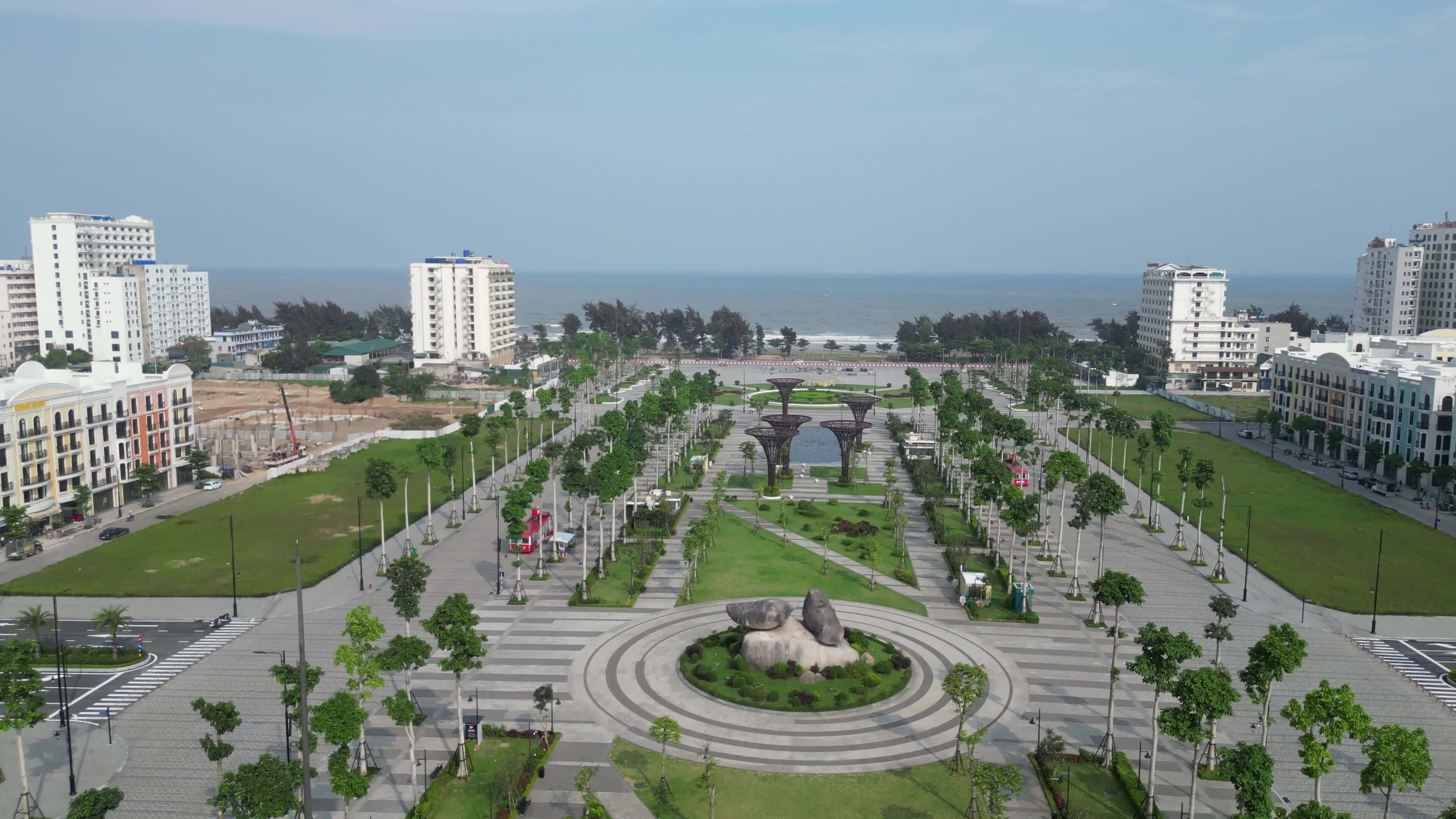 Quảng trường biển lớn nhất Thanh Hóa sắp khánh thành - ảnh 11