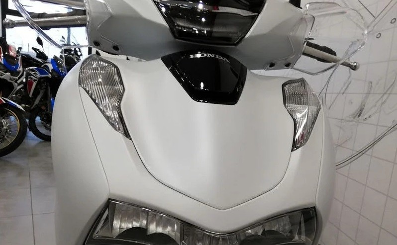 Honda SH 2024 ra mắt màu mới: đã đẹp lại còn sang, giá gần 100 triệu nhưng không phải có tiền là mua được! - ảnh 4