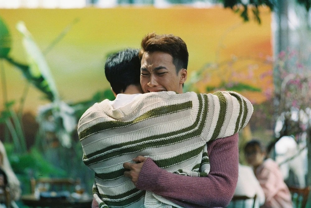 Tiếc cho Thái Hòa trong bộ phim 18+ ôm đồm, ngập lỗi - ảnh 3