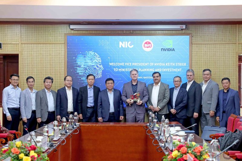 Bộ trưởng Nguyễn Chí Dũng gặp Phó chủ tịch NVIDIA, bàn hợp tác về AI và bán dẫn - ảnh 2