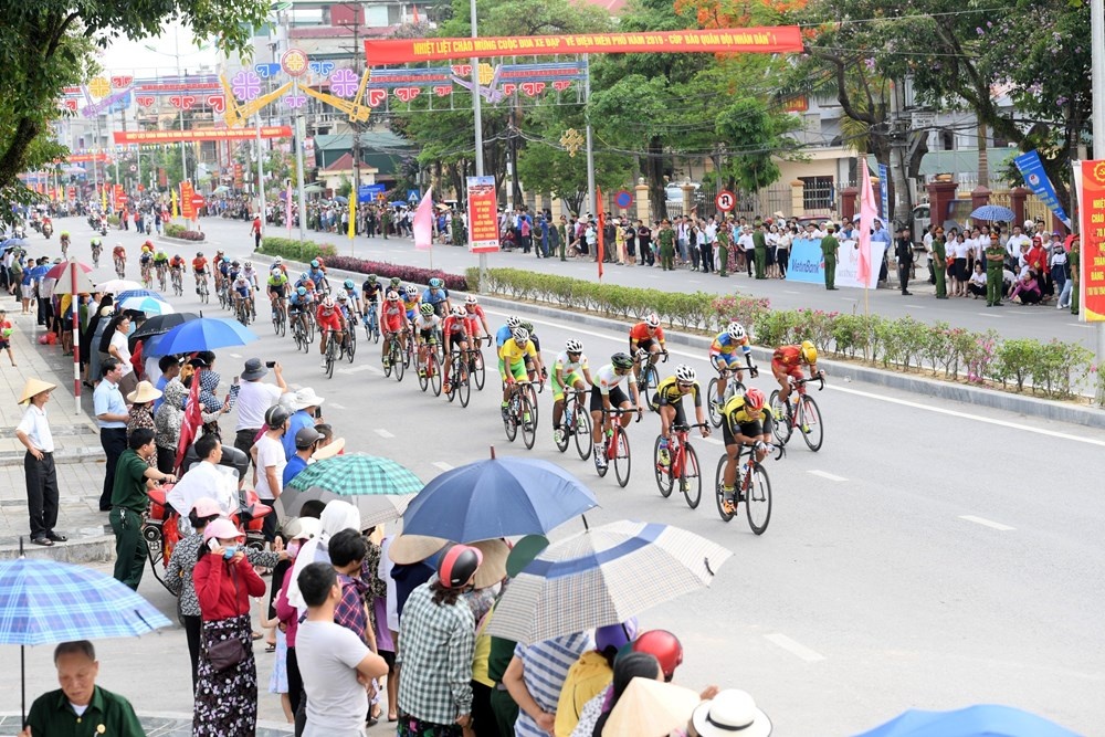 Thủ tướng gửi thư cho Cuộc đua xe đạp về Điện Biên Phủ - ảnh 2