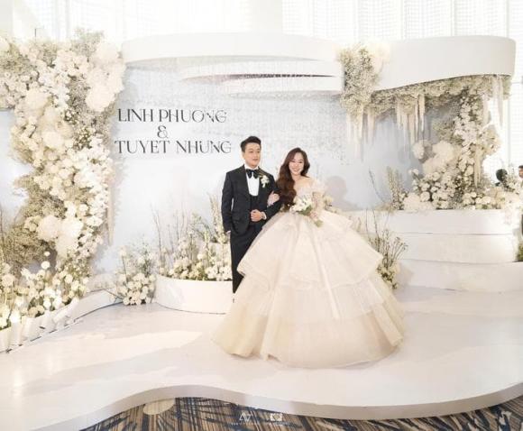 3 chiếc đầm cưới 300 triệu của vợ cựu thành viên nhóm HKT - TiTi có gì đặc biệt? - ảnh 1