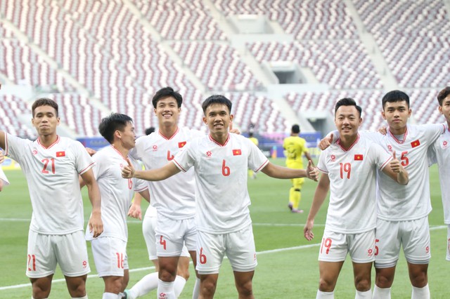 Tứ kết U23 châu Á: U23 Việt Nam trước ngưỡng cửa lịch sử; Đông Nam Á có kỷ lục mới? - ảnh 1