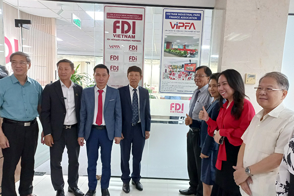 Liên chi hội tài chính Khu công nghiệp Việt Nam khai trương văn phòng phía Nam - ảnh 1