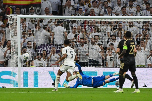 5 khoảnh khắc ấn tượng nhất của Bellingham ở Real Madrid và tuyển Anh - ảnh 2