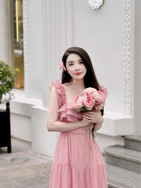 Sao Việt 25/4: Phương Thanh bị ''khủng bố'' comment tố ăn chặn từ thiện; Hoa hậu Ý Nhi có động thái đầu tiên sau tin bí mật kết hôn - ảnh 45