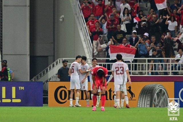 Truyền thông Hàn Quốc phẫn nộ sau khi đội nhà bất ngờ để thua Indonesia tại giải U23 châu Á: “Thật xấu hổ” - ảnh 2