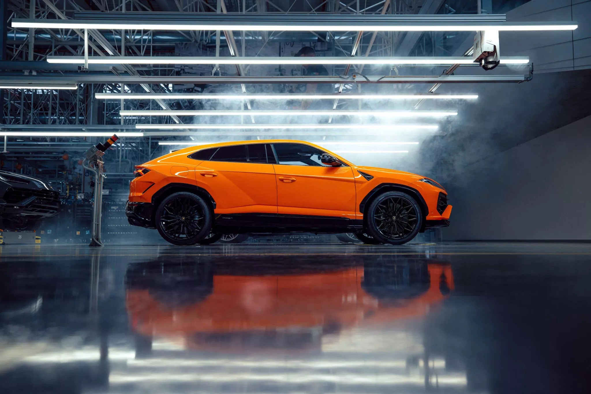 Lamborghini Urus SE ra mắt: Mạnh gần 800 mã lực, cạn xăng vẫn chạy được 55km - ảnh 14