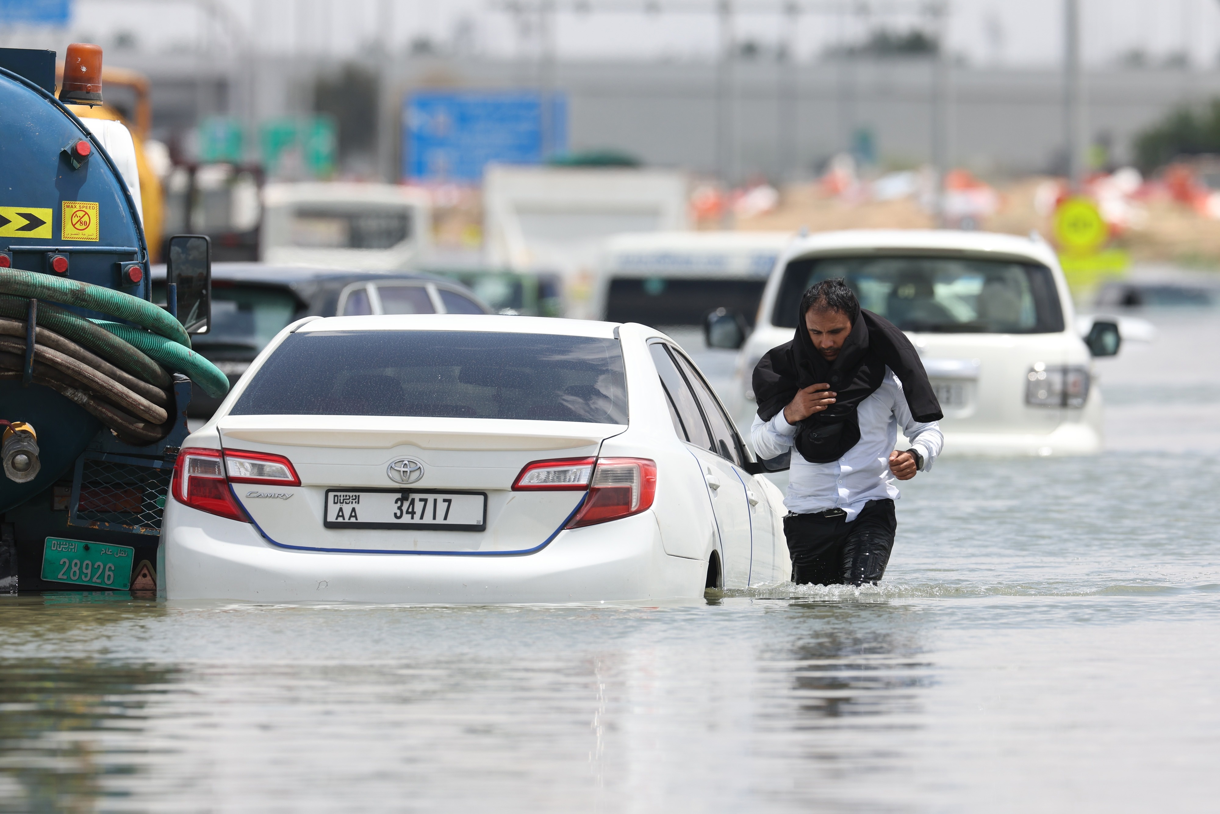 Thủ phạm thực sự gây ra trận mưa ''tận thế'' ở Dubai - ảnh 1