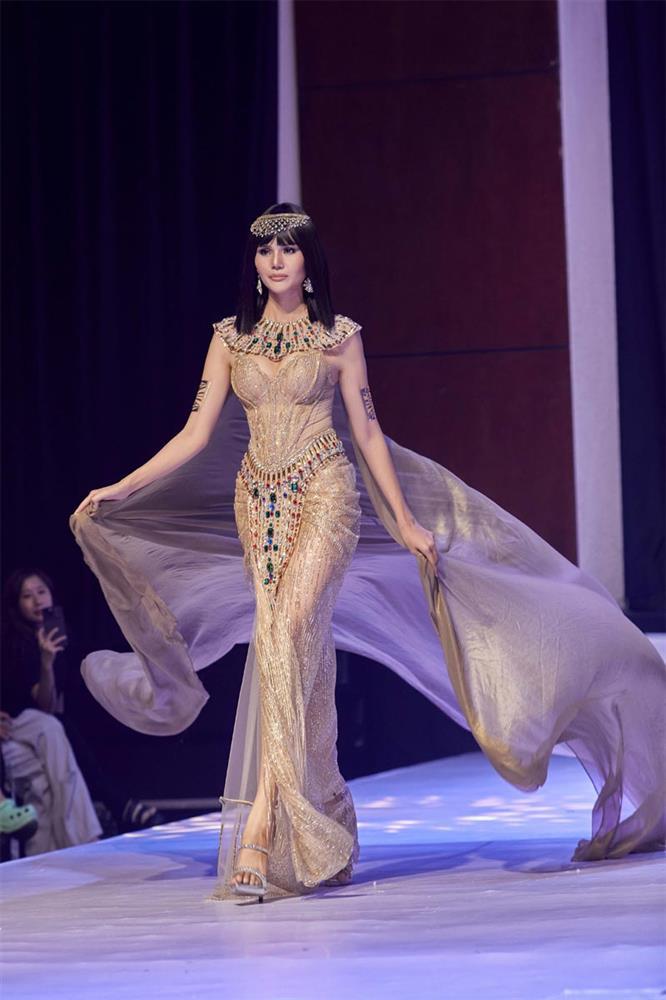 Hoa hậu Kim Nguyên hóa thân thành Nữ thần Ai Cập - ảnh 5