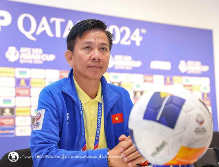 HLV Hoàng Anh Tuấn: U23 Việt Nam đã đá đẹp dù thua Iraq - ảnh 1