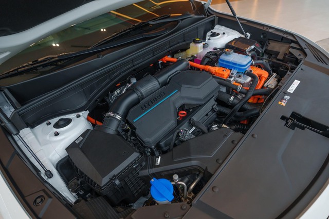 Kia Sorento hybrid giảm sốc 120 triệu đồng, còn từ 1,029 tỷ đồng, rẻ hơn cả Honda CR-V hybrid - ảnh 7