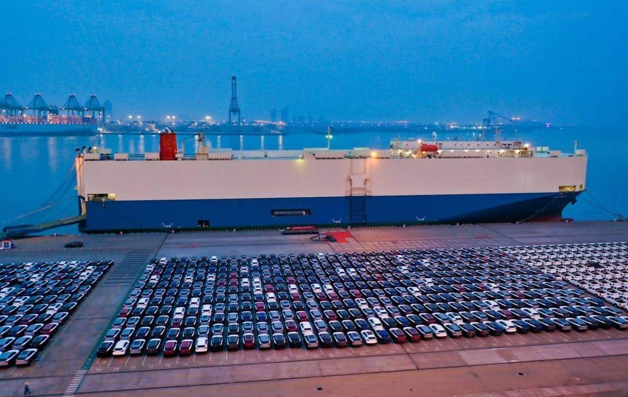 Ôtô Trung Quốc ‘kẹt cứng’ tại các bến cảng châu Âu - ảnh 2