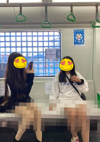 Người tung bức ảnh chụp lén nhạy cảm của 2 cô gái trên tàu Cát Linh - Hà Đông bị chỉ trích dữ dội