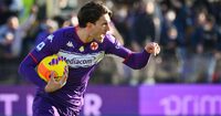 HLV Fiorentina chốt tương lai của Vlahovic