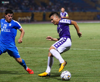 Chưa ký "siêu hợp đồng" với bầu Hiển, Quang Hải đứng trước khả năng ra nước ngoài thi đấu