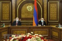 Tổng thống Armenia bất ngờ từ chức sau gần 4 năm nắm quyền
