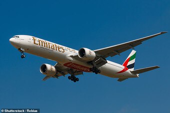 Cựu tiếp viên hàng không Emirates tiết lộ điều các nữ tiếp viên lo sợ nhất