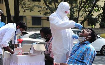 Ấn Độ đến giai đoạn ''lây nhiễm cộng đồng'' biến thể Omicron