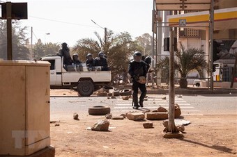 Burkina Faso: Nổ súng gần dinh thự Tổng thống Christian Kabore