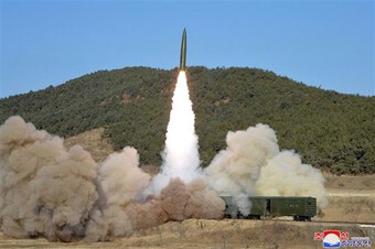 Yonhap: Triều Tiên lại phóng vật thể được cho là tên lửa hành trình