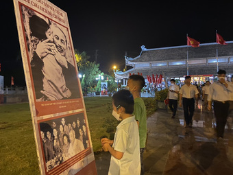 Triển lãm sách và tư liệu về Chủ tịch Hồ Chí Minh tại Bình Lục, Hà Nam