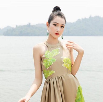 4 nữ sinh Đại học Ngoại thương tại Miss World Vietnam: Chiều cao "khủng", nói tiếng Anh "như gió"
