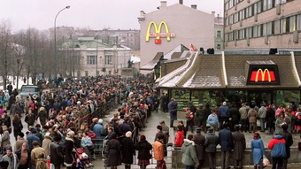 McDonald chấm dứt sự ảnh hưởng tại Nga sau 32 năm