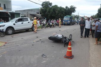 Bình Định: Hai xe máy đối đầu nhau, 2 người tử vong tại chỗ