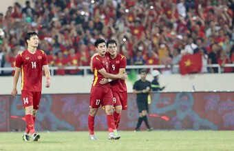 Con trai ghi "bàn thắng vàng" giúp U23 Việt Nam giành HCV, bố Nhâm Mạnh Dũng nói gì?