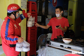 ''Fastfood'' ở Việt Nam không phải burger hay pizza mà có tên là ''QUÁN''