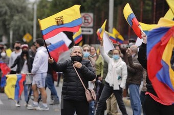 Ecuador: Tổng thống Guillermo Lasso thông báo giảm giá nhiên liệu