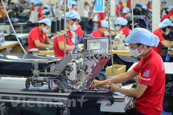 HSBC nâng dự báo tăng trưởng của Việt Nam năm 2022 lên 6,9%