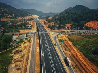 Doanh nghiệp quốc phòng xin nhận thầu cao tốc Vạn Ninh - Cam Lộ gần 10.000 tỷ đồng