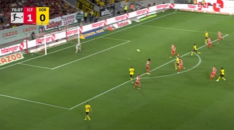 Thần đồng rực sáng, Dortmund dẫn đầu Bundesliga