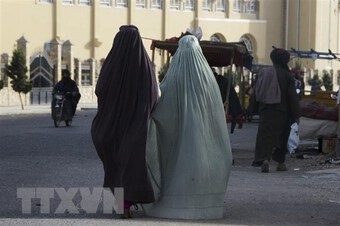 EU lo ngại tình hình ngày càng xấu đi của phụ nữ và bé gái Afghanistan