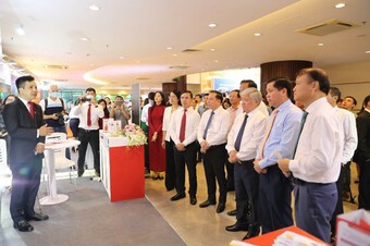 Agribank đóng góp tích cực vào cuộc vận động ưu tiên dùng hàng Việt