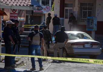 Bạo lực lan rộng gần biên giới Mexico-Mỹ, ít nhất tám người thiệt mạng