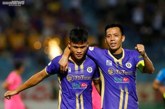 Hà Nội FC: Quên Quang Hải đi, Văn Quyết mới là ''không thể thay thế''