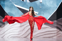Top 50 Miss Grand Vietnam 2022 trình diễn dạ hội trong đêm Chung khảo