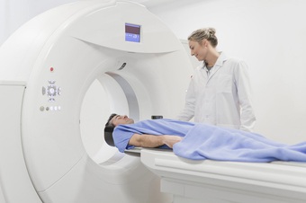 Chụp CT đa dãy, "cắt khúc" cơ thể tìm tế bào ung thư sớm: Chuyên gia nói gì?