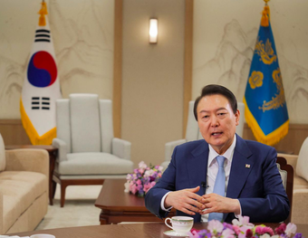 Tổng thống Hàn Quốc nói Trung Quốc có thể thay đổi hành vi của Triều Tiên
