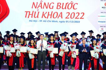Đại học Giao thông Vận tải TP Hồ Chí Minh tổ chức ngày hội đón tân sinh viên