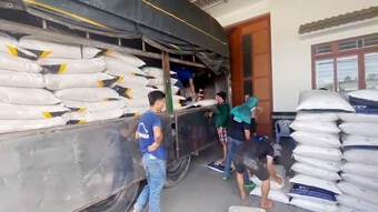 An Giang: Bắt xe tải vận chuyển hơn 16 tấn đường cát nghi vấn nhập lậu